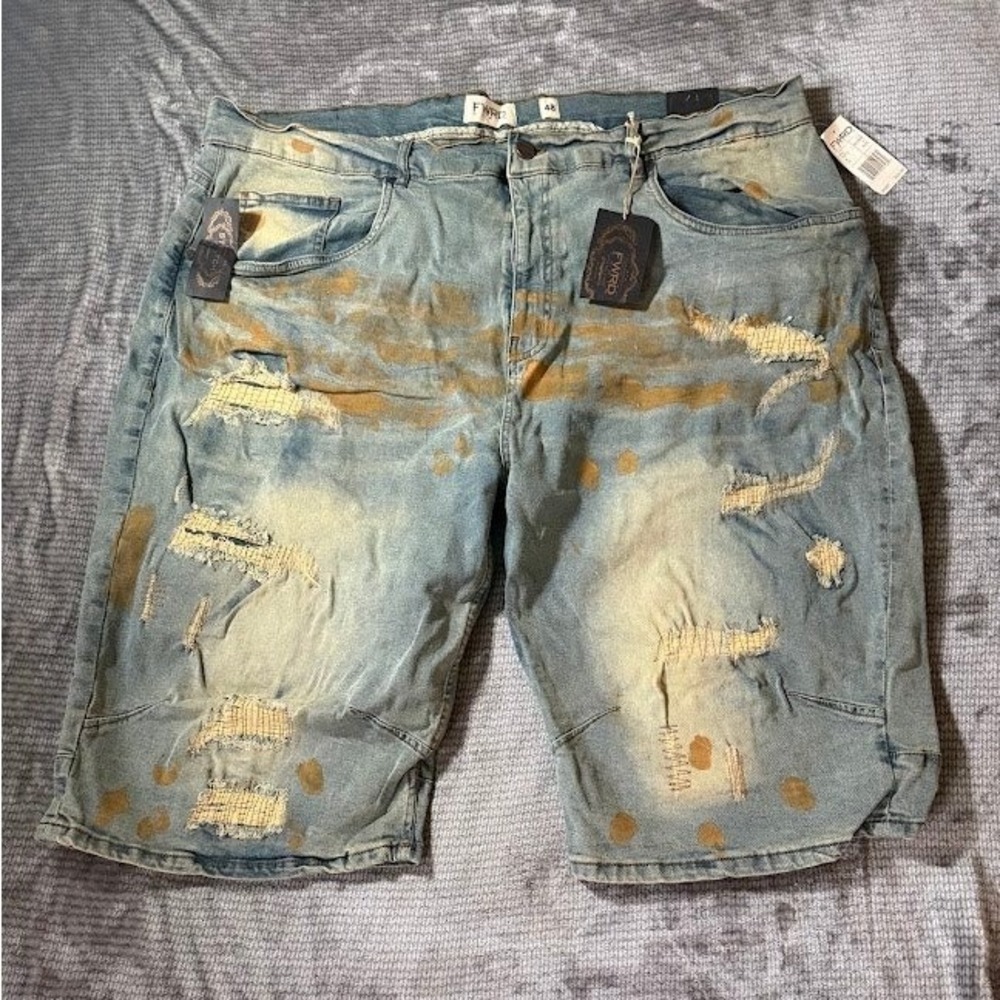 FWRD Denim Co Mens Distressed Paint Splatter Jean Shorts Light Wash 48X14 NWT